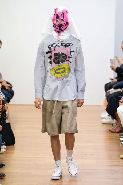 Look 37